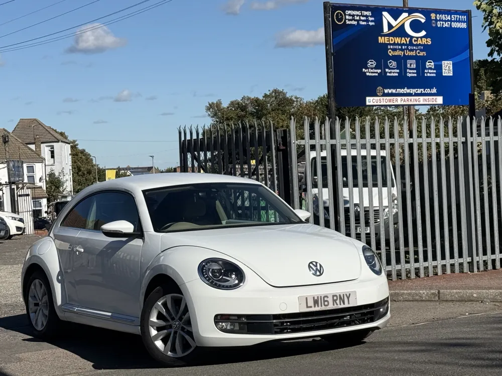 2016 VOLKSWAGEN BEETLE