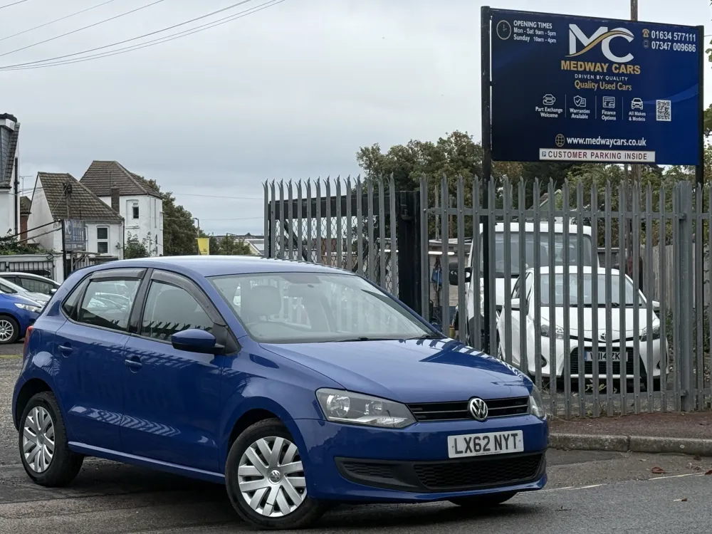 2012 VOLKSWAGEN POLO